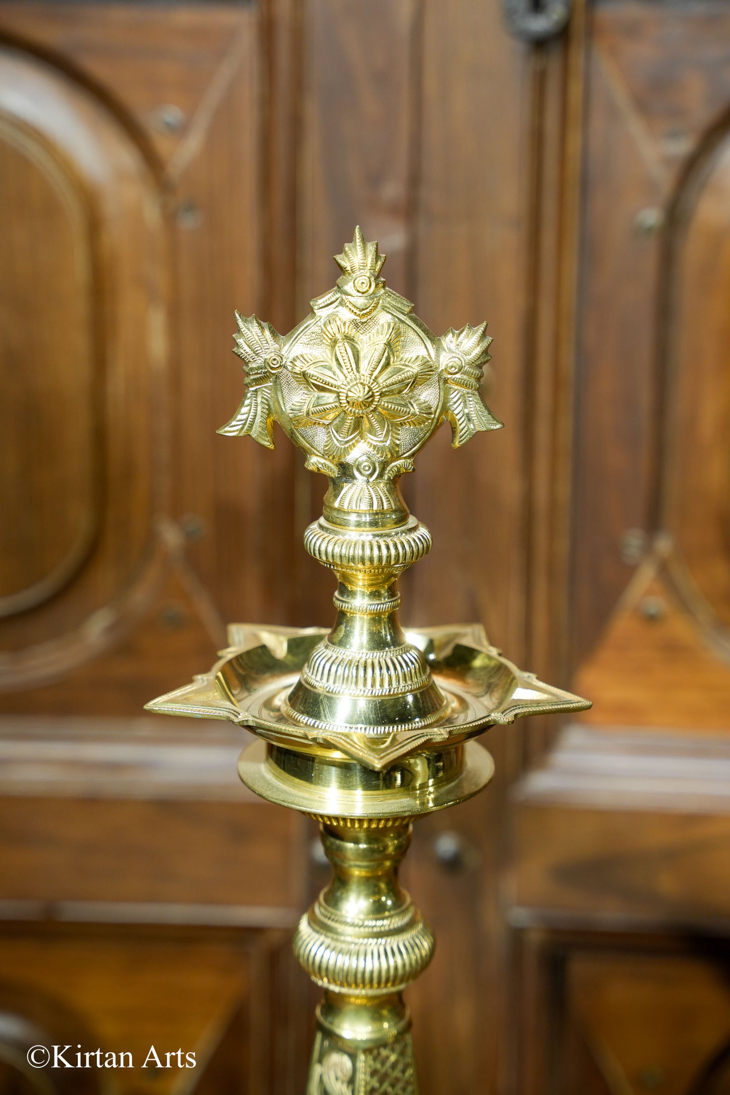 Sangu Chakram Bronze Lamp Pair 24"