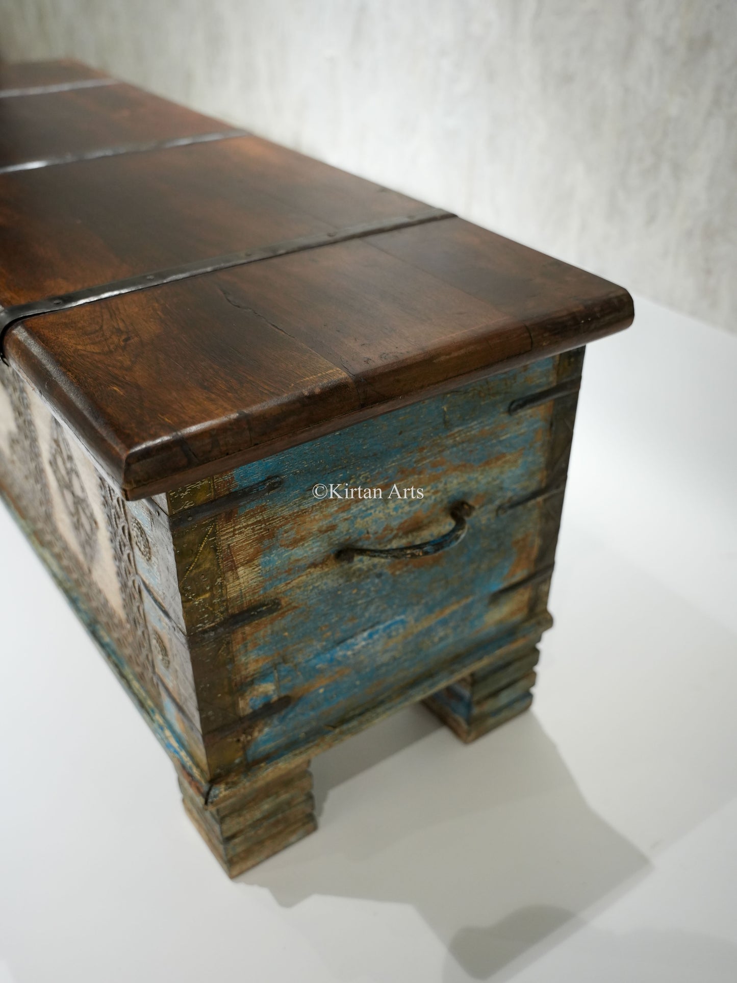 Wooden Chest/Trunk | Brass and Iron | Distress Finish