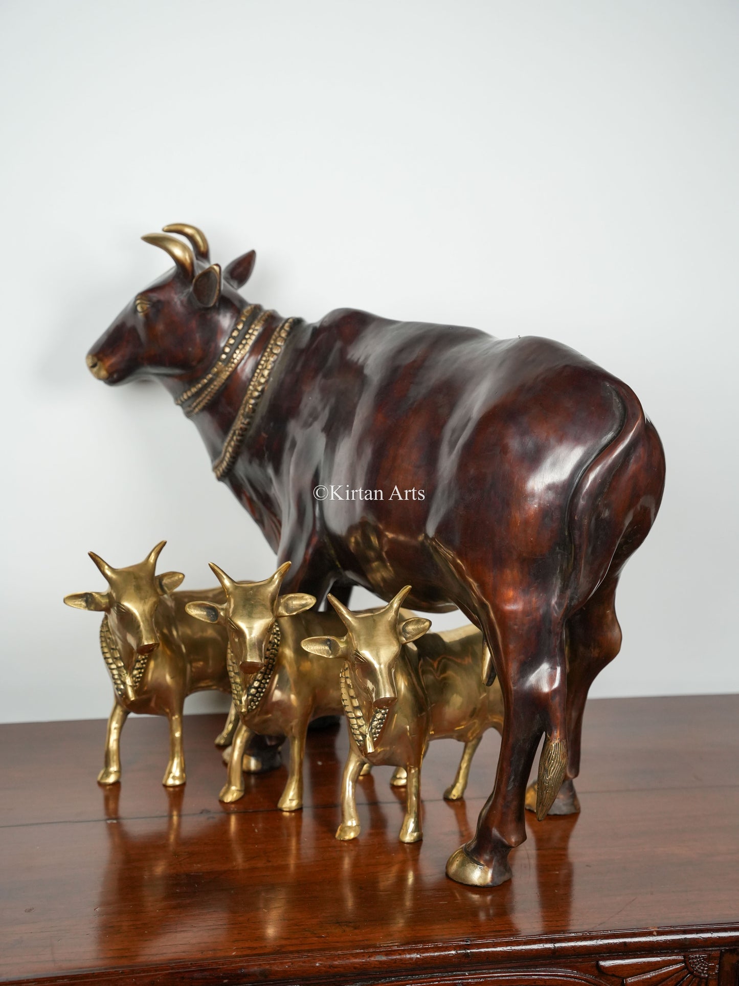 Brass Large Cow (Gomatha) With Three Calves | Dual Tone Finish | 28"