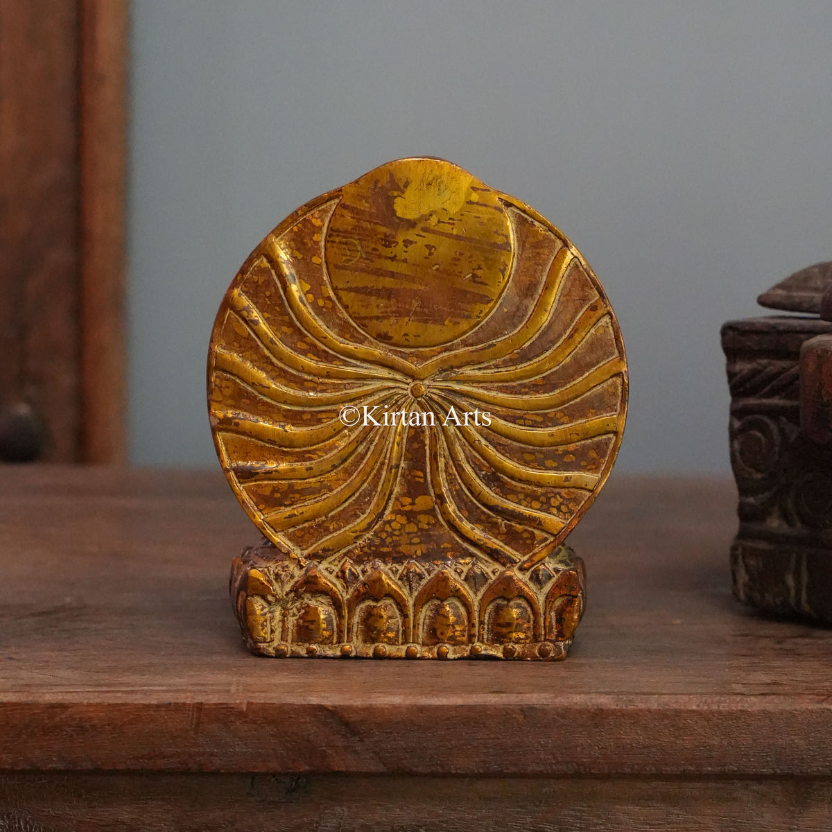 Sunburst Aureole Buddha 6"