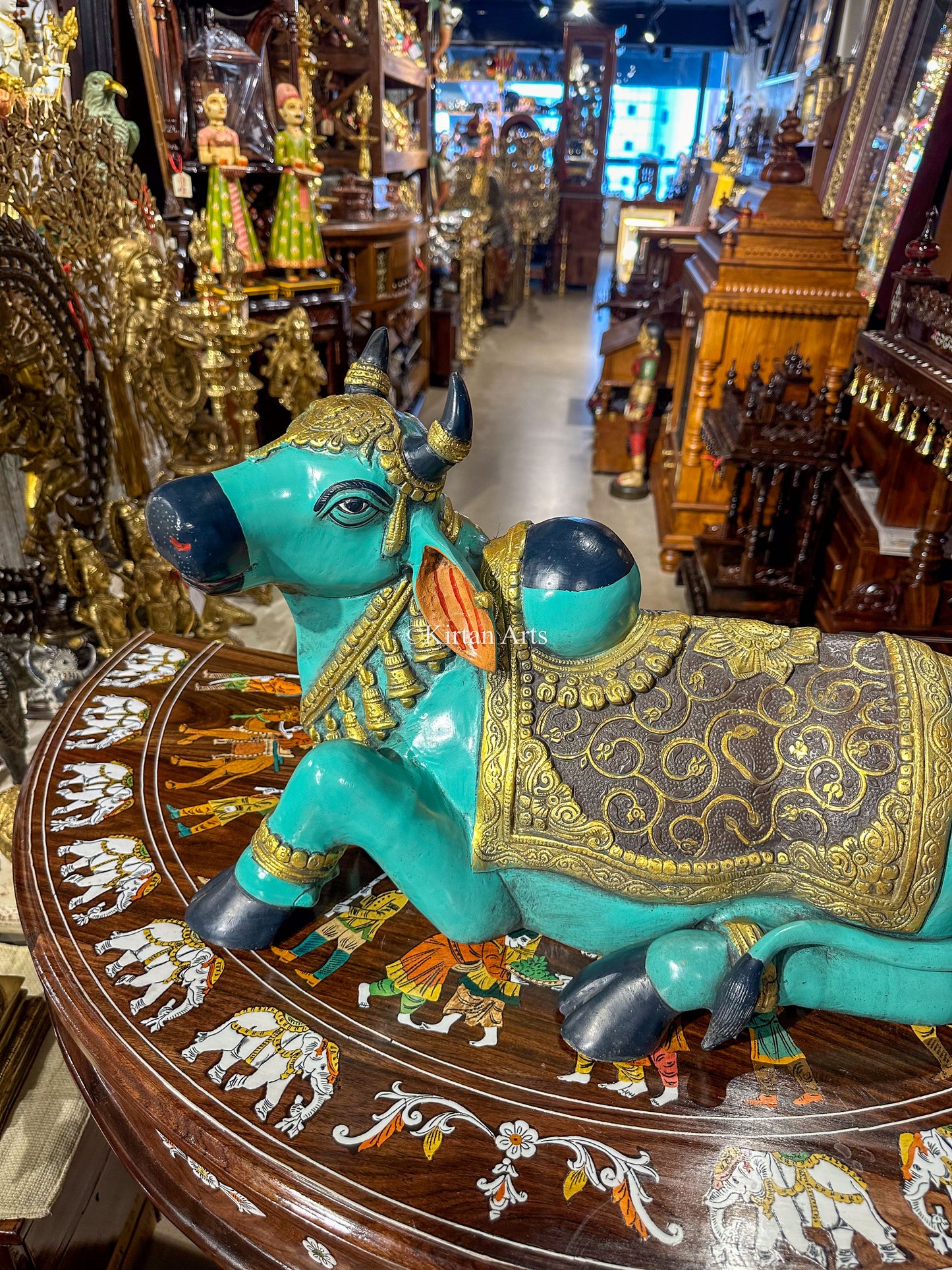 Brass Superfine Nandi | 15x22x10 Inch