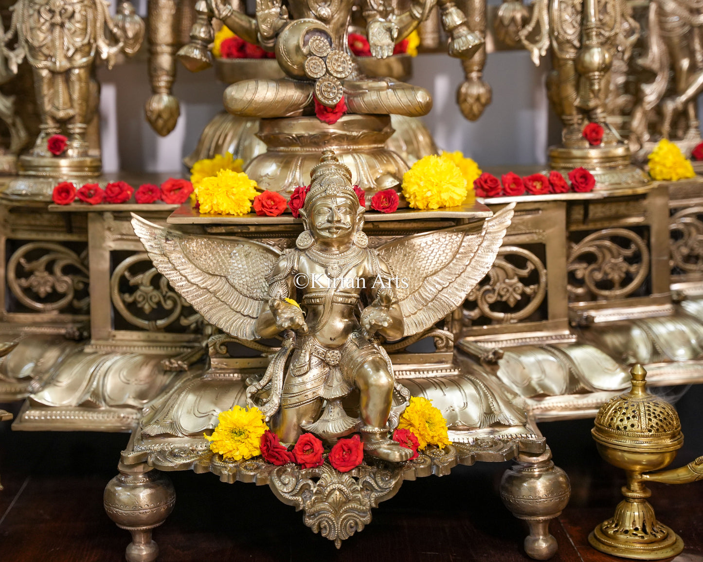 Grand Bronze Tirupati Balaji Venkateswara Sculpture with Prabhavali | 72" | 355kg