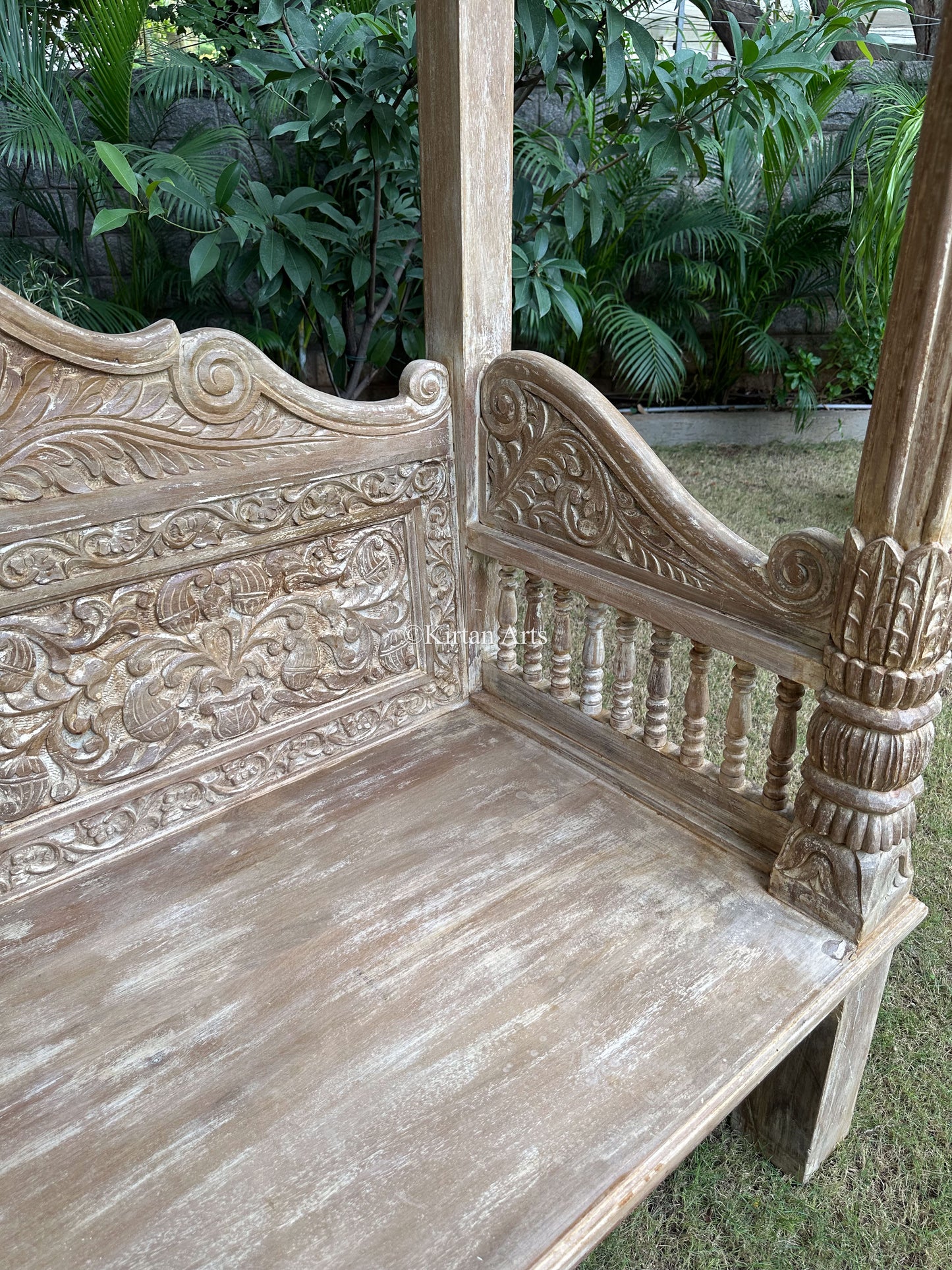 Wooden Day Bed | Distress Finish | 7x7 ft