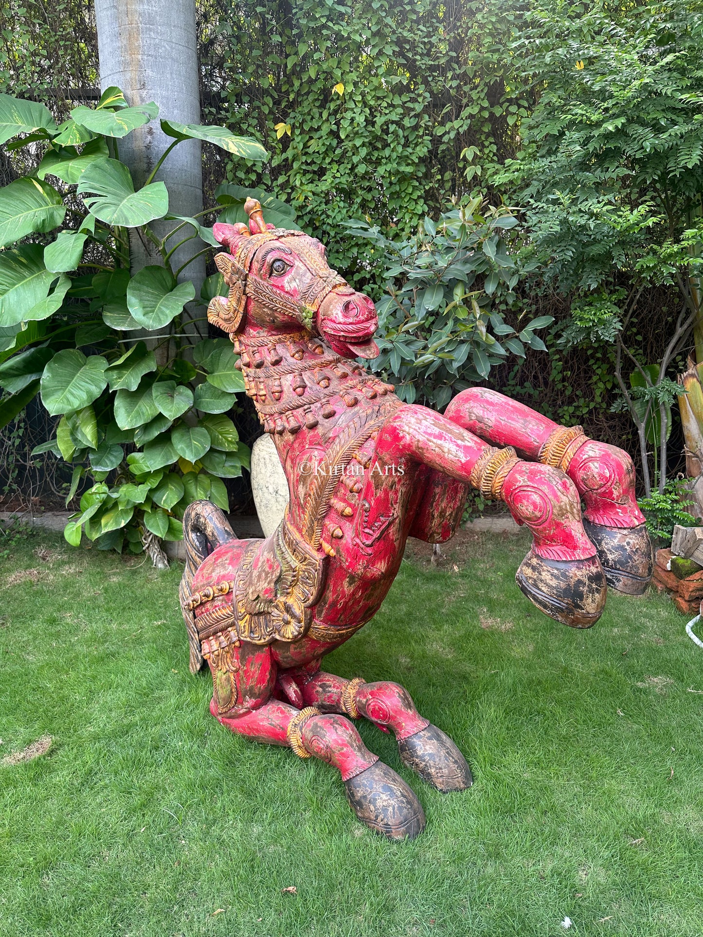 Wooden Horse | Distress Finish | Vintage Look | 62"