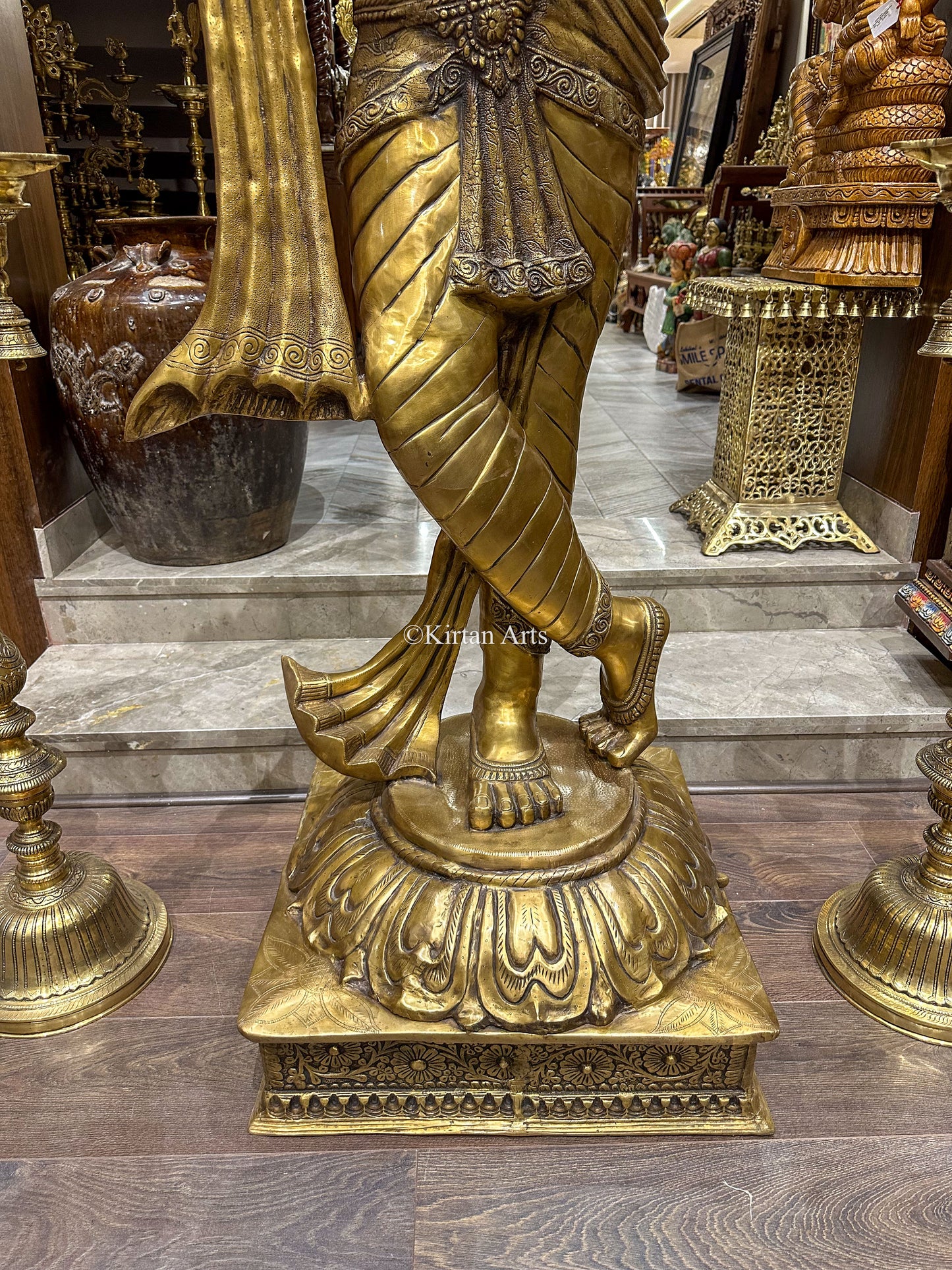 Large Lord Krishna Brass Murti | 6.5 ft