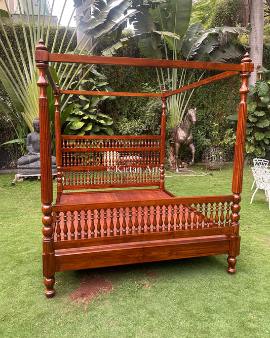Teakwood King Spindle Poster Bed | 84"x72" Mattress Size