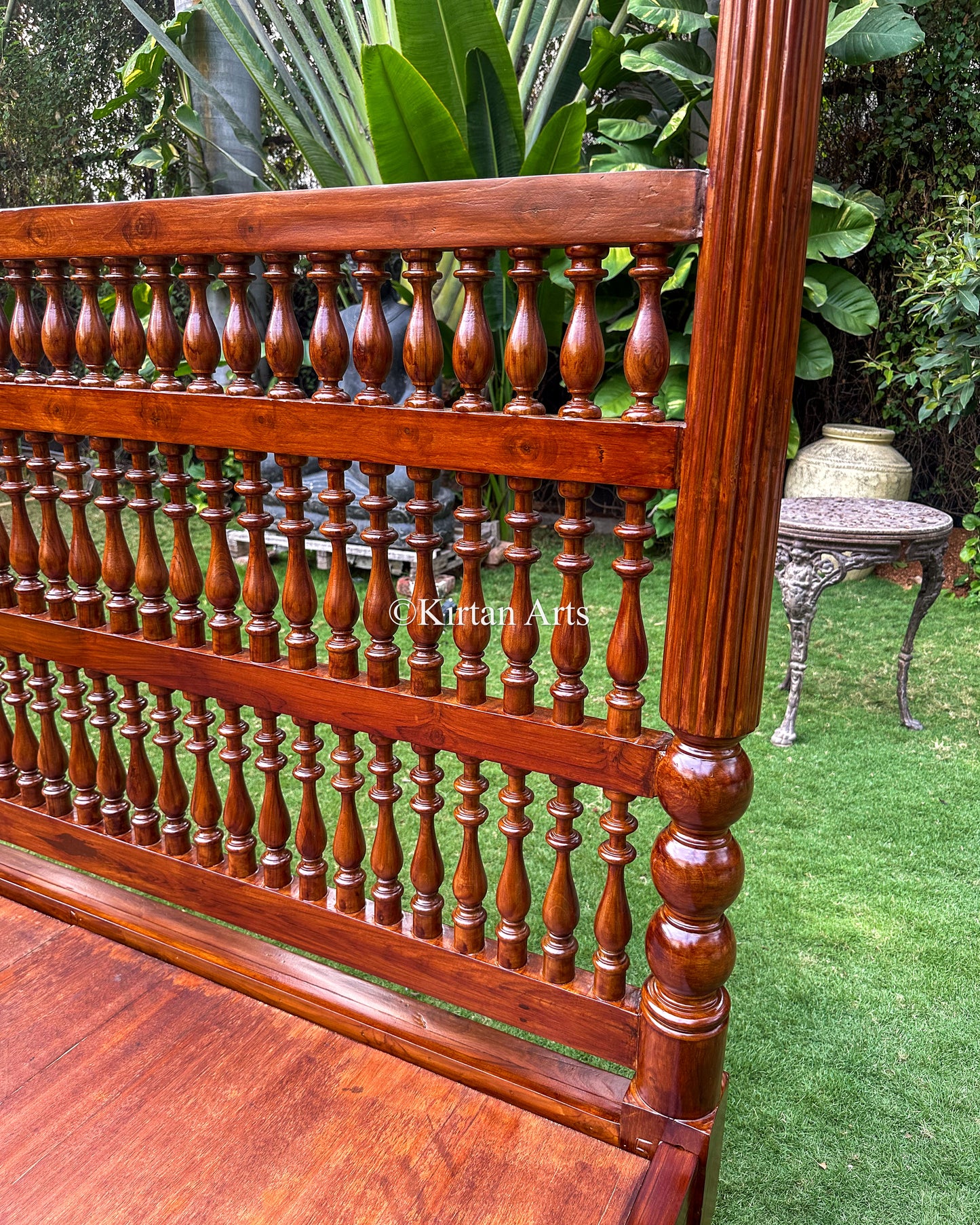 Teakwood King Spindle Poster Bed | 84"x72" Mattress Size