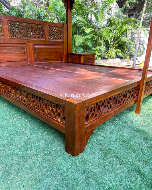 Royal Teakwood King Poster Bed | Lattice Design | 78"x72" Mattress Size