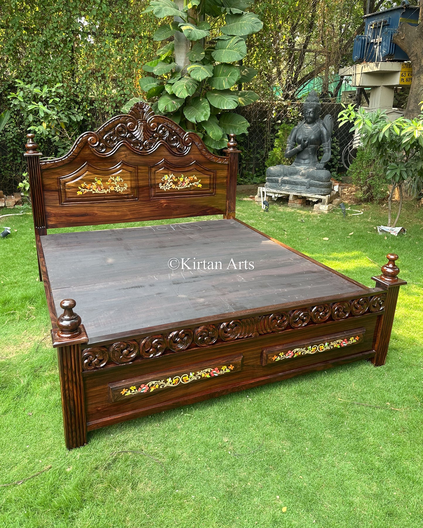 Hand Carved Rosewood King Bed | Floral Inlay Work | 6.6x6 ft