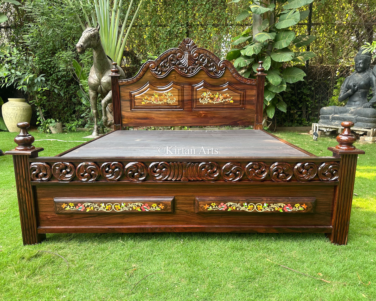 Hand Carved Rosewood King Bed | Floral Inlay Work | 6.6x6 ft