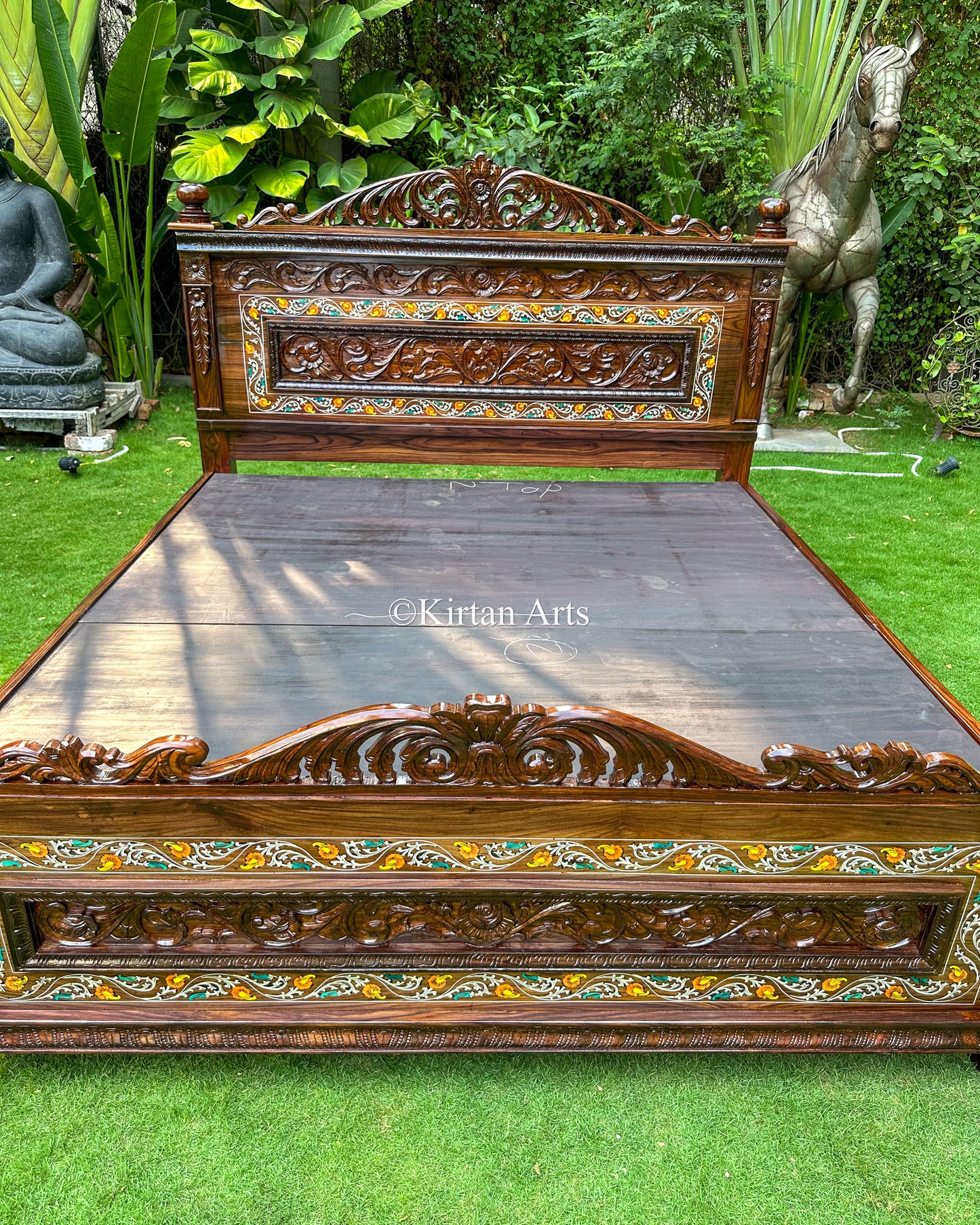 Grand Rosewood King Bed – Intricate Floral Inlay & Deep-Relief Hand Carving | 6.6x6 ft