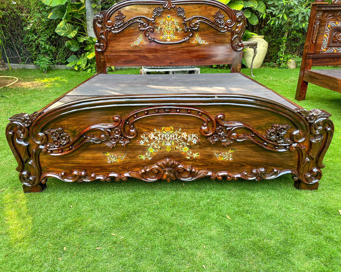 Hand-Carved Rosewood King Bed | Victorian Style | 6.6x6 ft