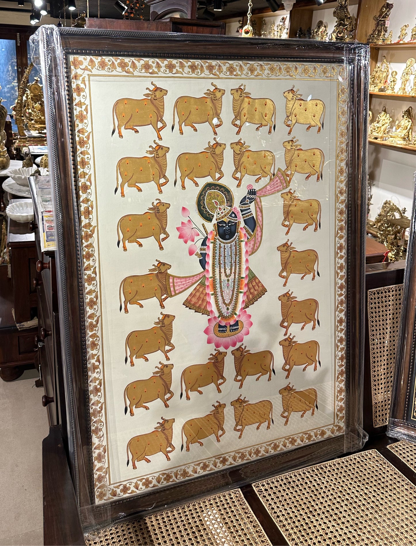 Shrinathji with Cows in Gold